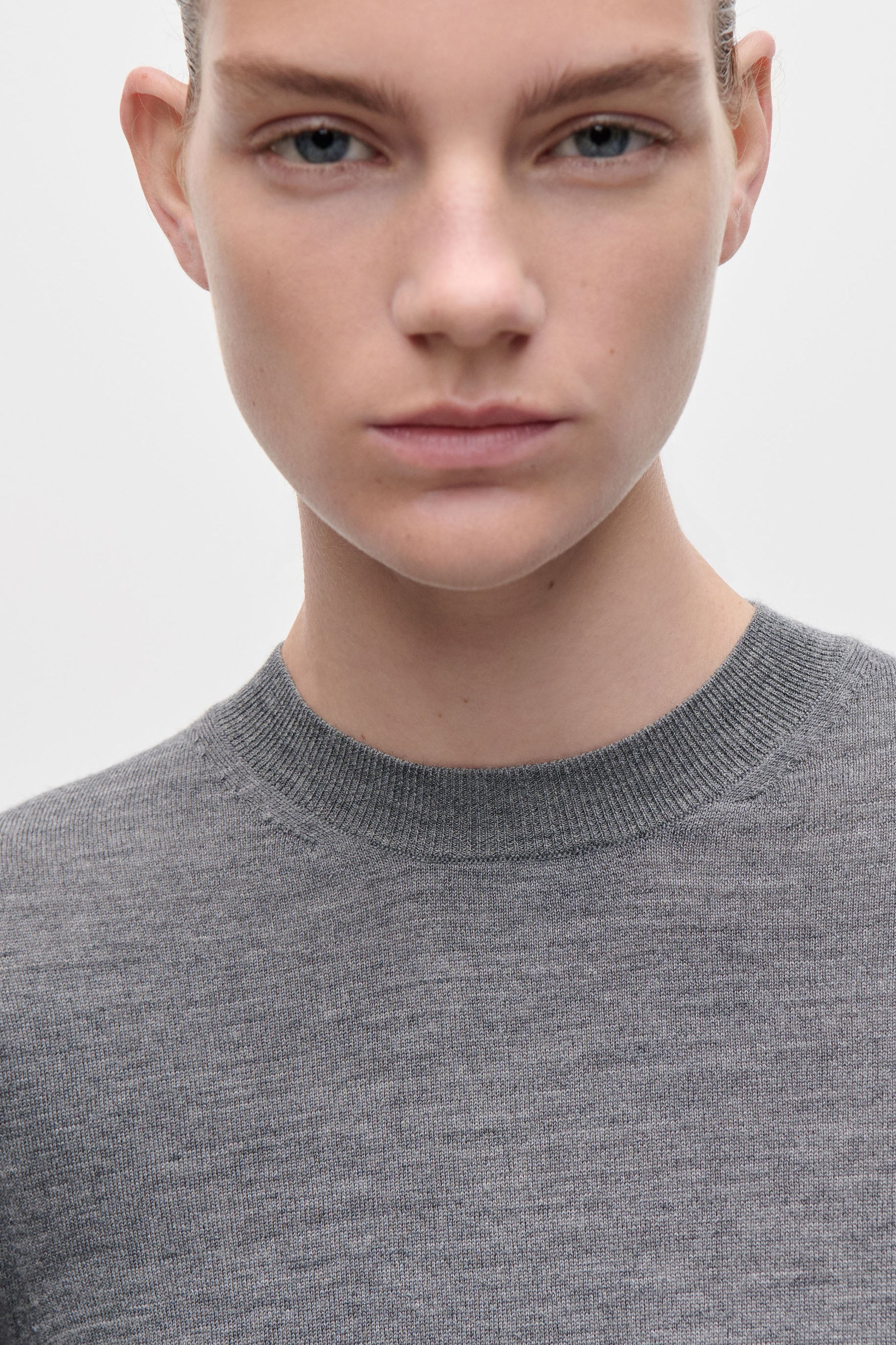 Austen Jumper In Grey Marl - Image 5