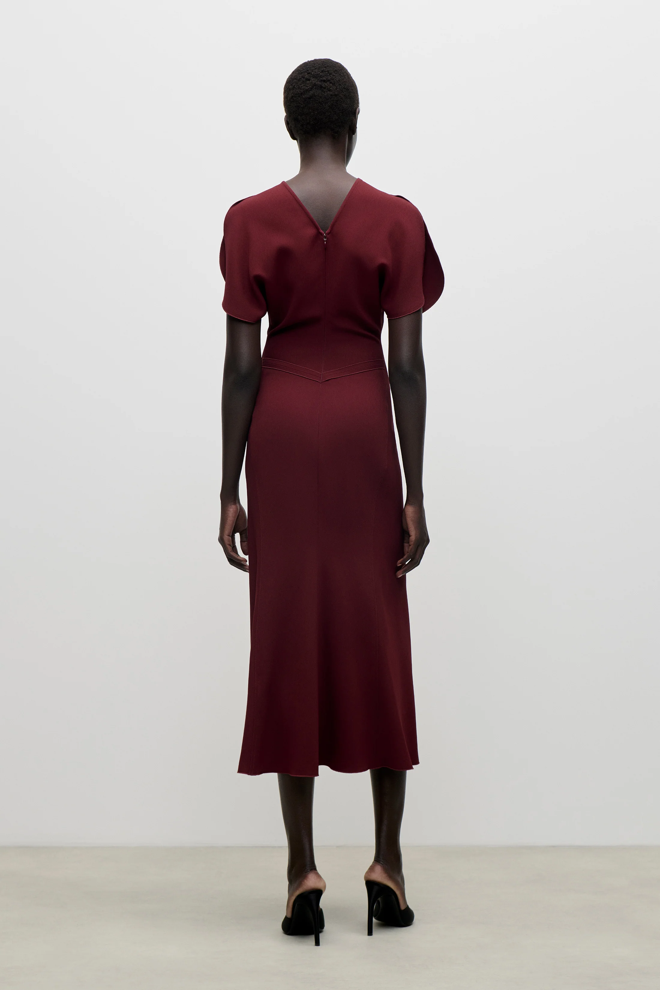 Bela Midi Dress In Burgundy - Image 3