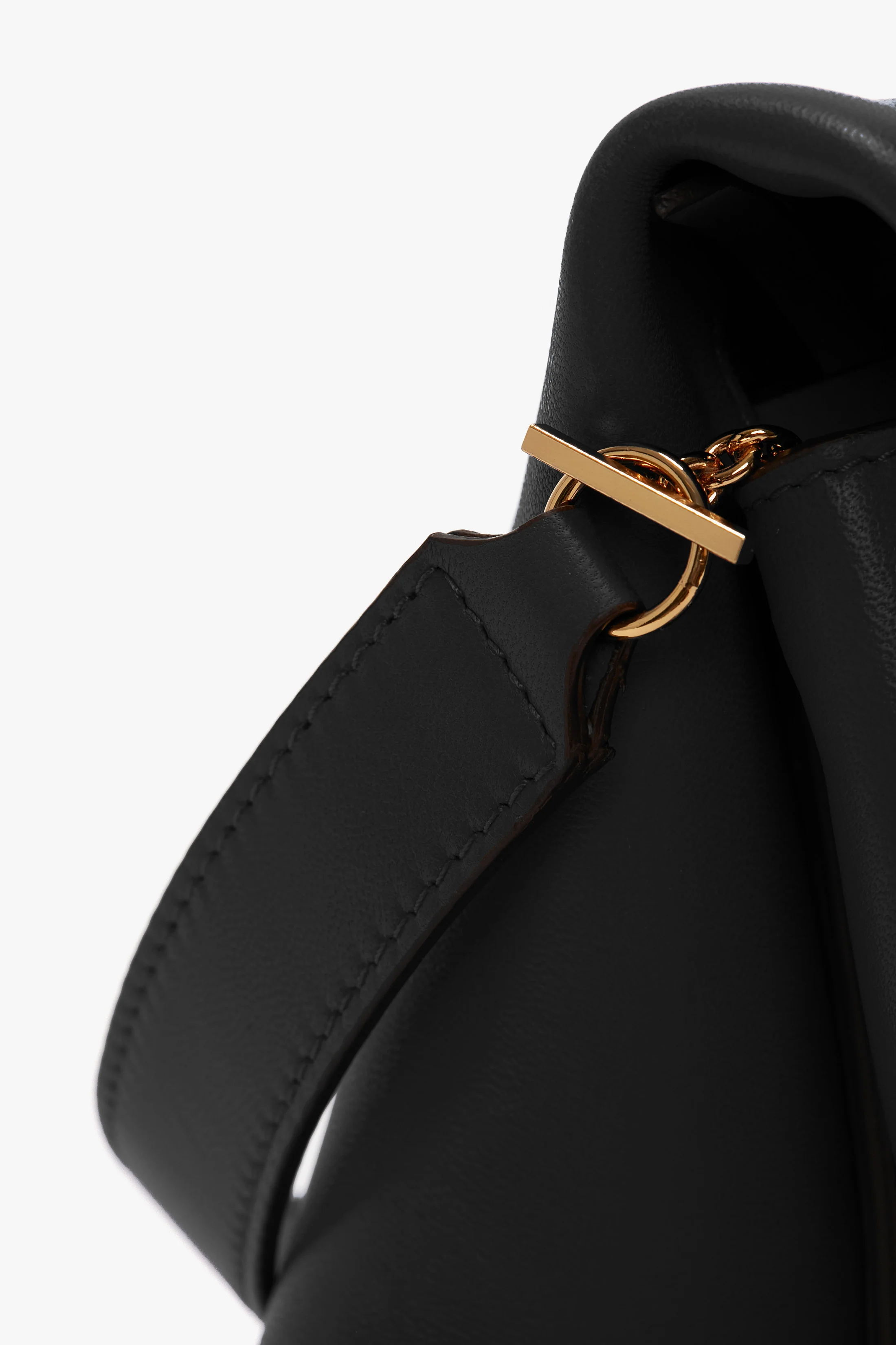 Chain Pouch Nappa Leather - Image 5