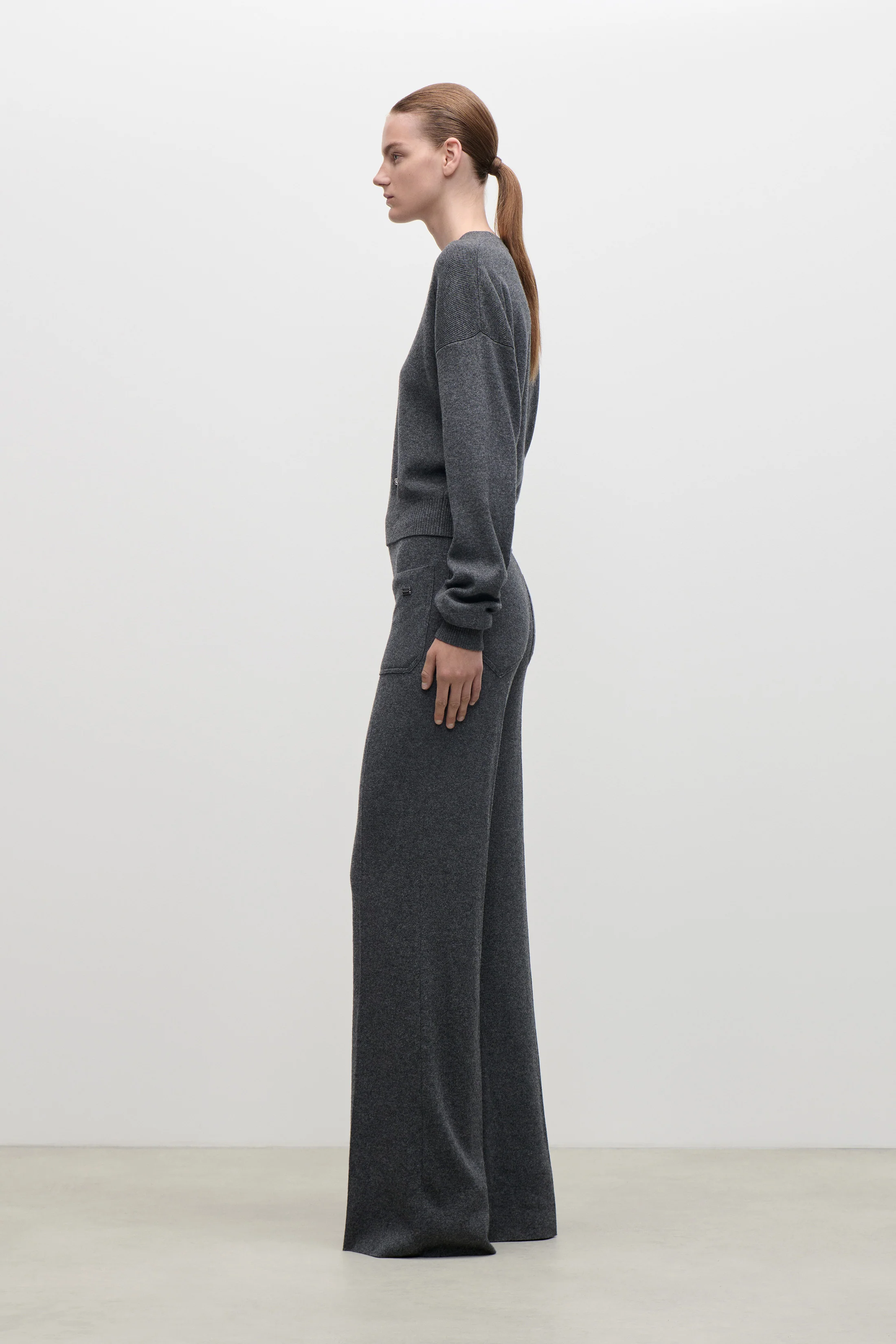 Luna Jumper In Dark Grey - Image 3
