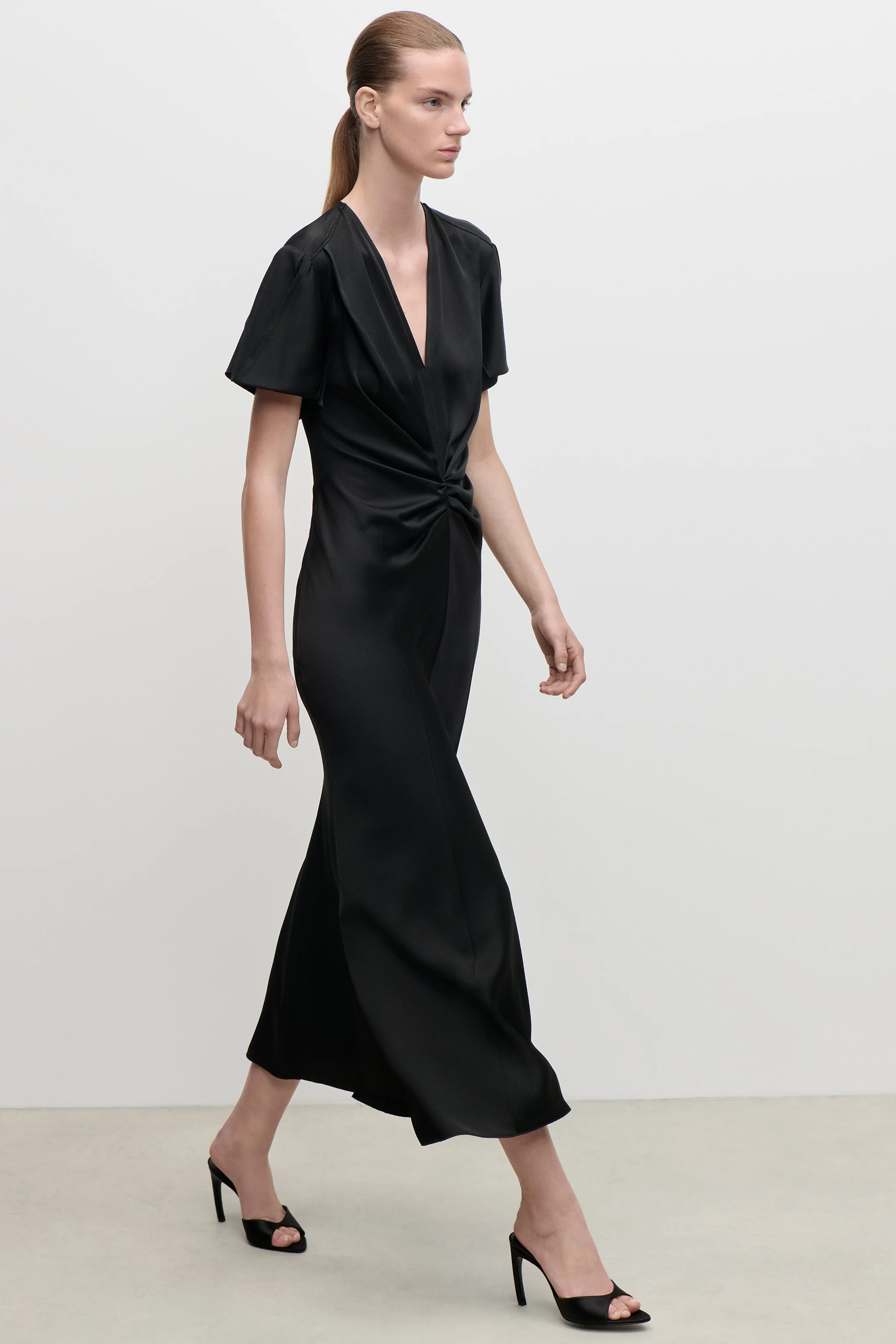 Eve Midi Dress In Black - Image 5