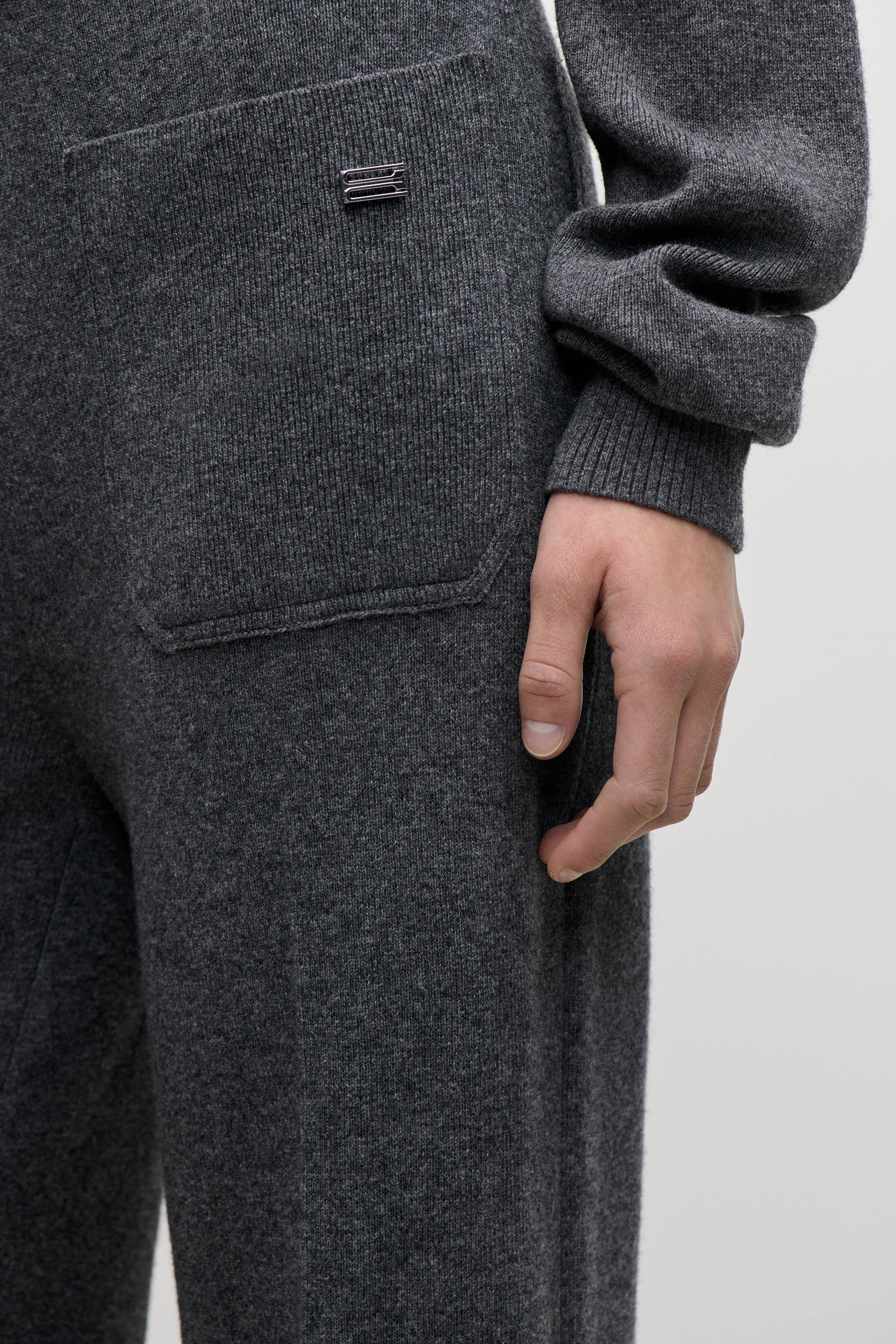 Alina Knitted Trouser In Dark Grey - Image 3