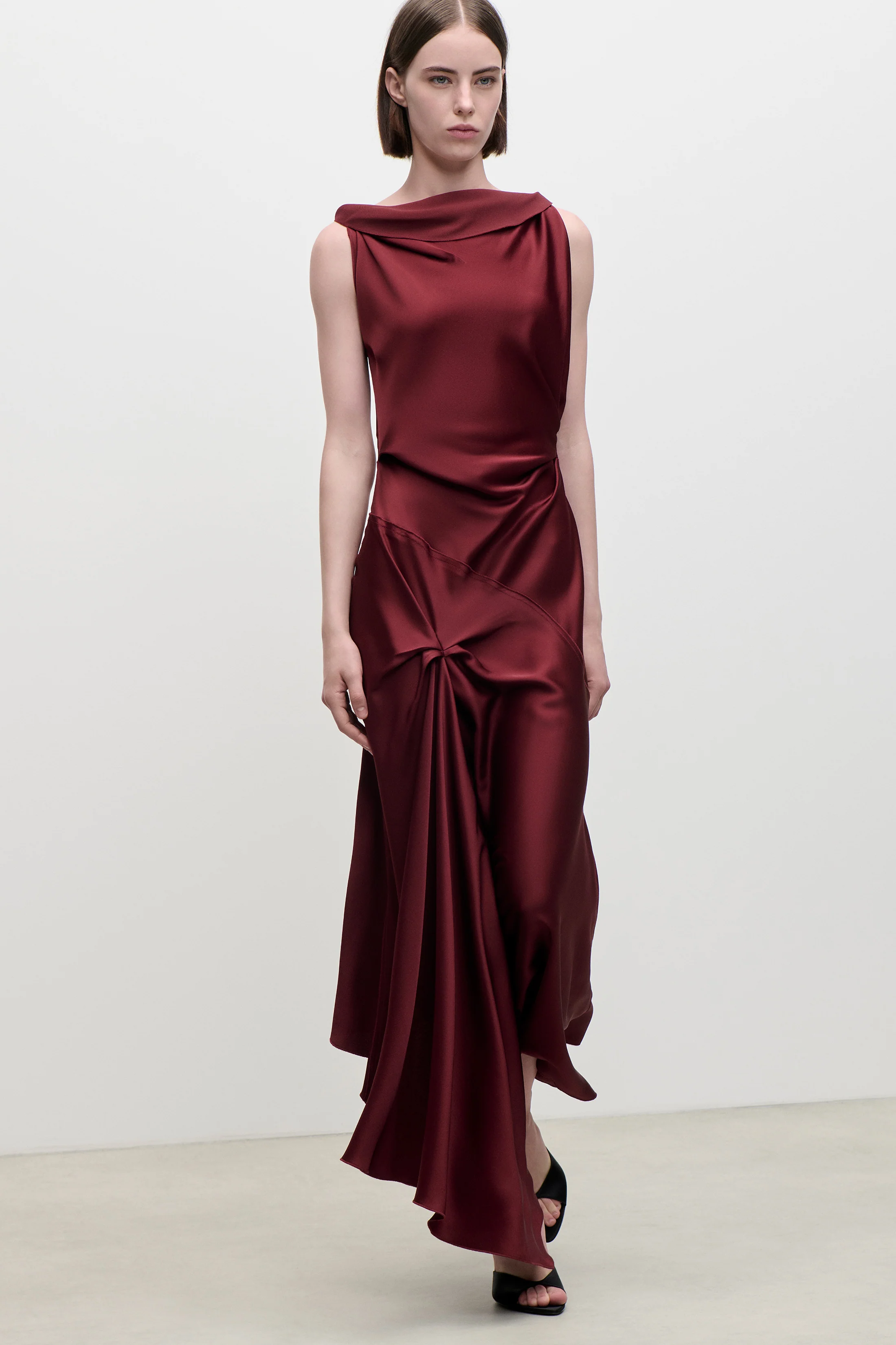 Posy Midi Dress in Burgundy - Image 7